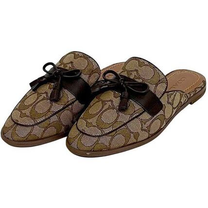 ベージュ系 Coach(コーチ) サンダル・ミュール(レディース) - ブランド