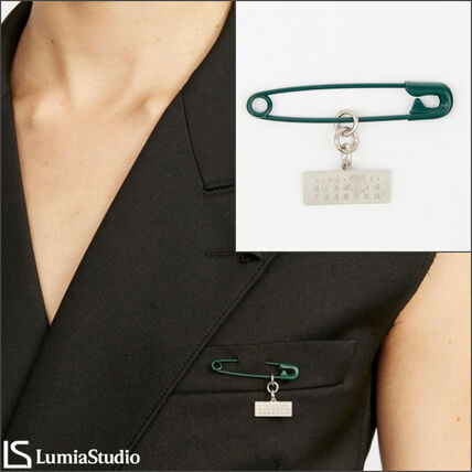 メゾンマルジェラ ビッグブローチ 真鍮 イタリア製 タグ付 未使用品