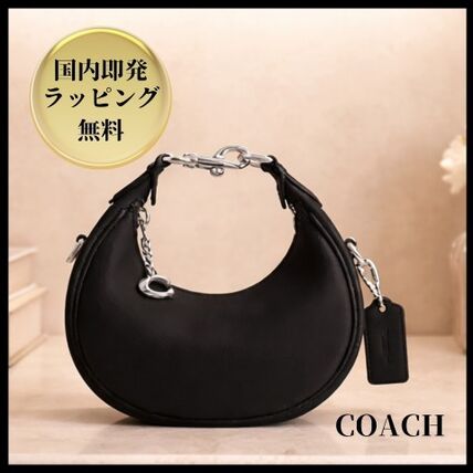 ハーフムーン Coach(コーチ) バッグ・カバン(レディース) - ブランド
