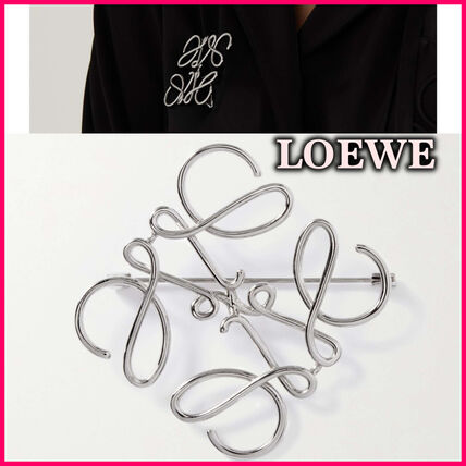 ブローチ シルバー（銀色）系 LOEWE(ロエベ) - ブランド通販のBUYMA
