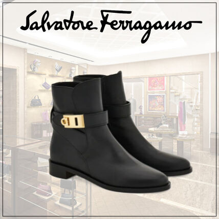 FERRAGAMO(フェラガモ) ショートブーツ・ブーティ(レディース