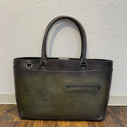 グリーン（緑）系 Berluti(ベルルッティ) トートバッグ(メンズ