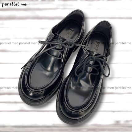 雑誌掲載モデル】プラダの新作レザーシューズ『DIAPASON(ダイアパソン