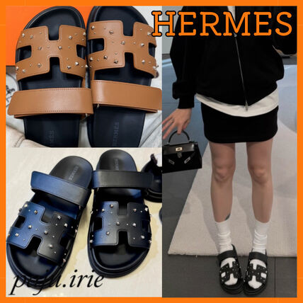 スタッズ HERMES(エルメス) サンダル・ミュール(レディース