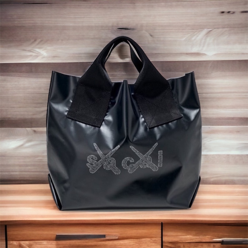 KAWS Sacai Print Tote Bag Black カウズ サカイ トートバッグ (sacai