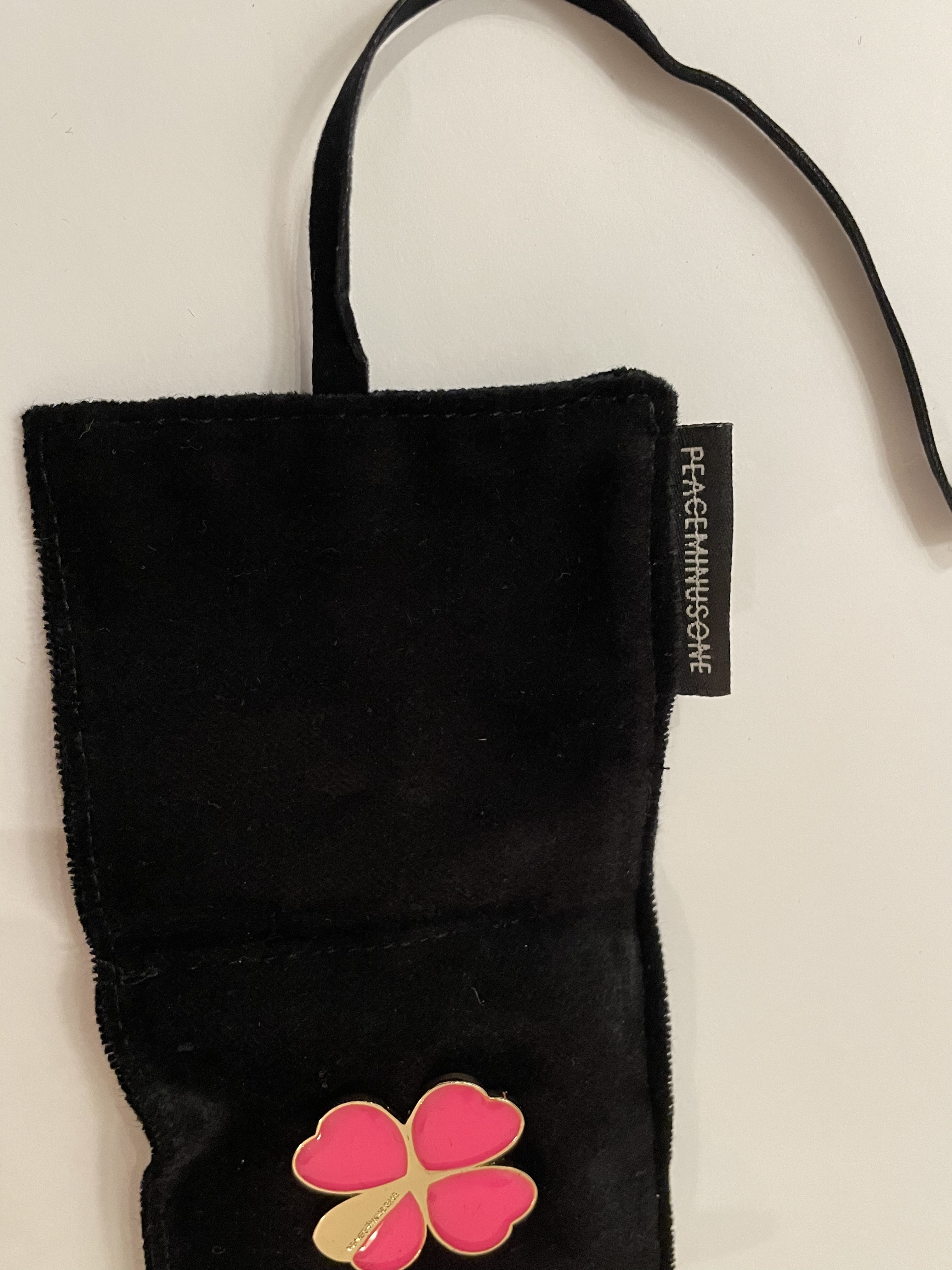 PEACEMINUSONE クローバーピンバッチセット現在入手不可能