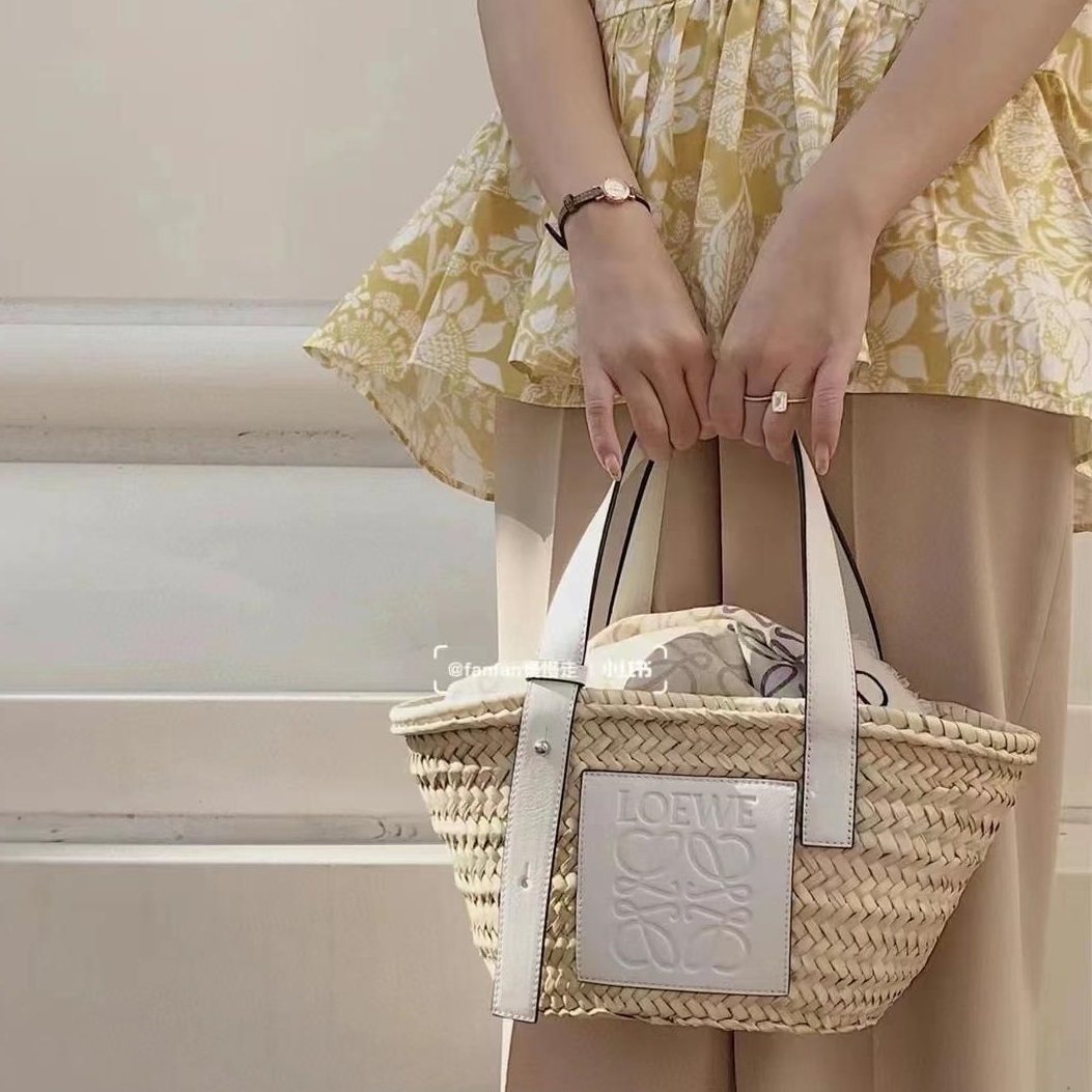 LOEWE】ロエベ バスケットバッグ スモールサイズ かごバッグ (LOEWE