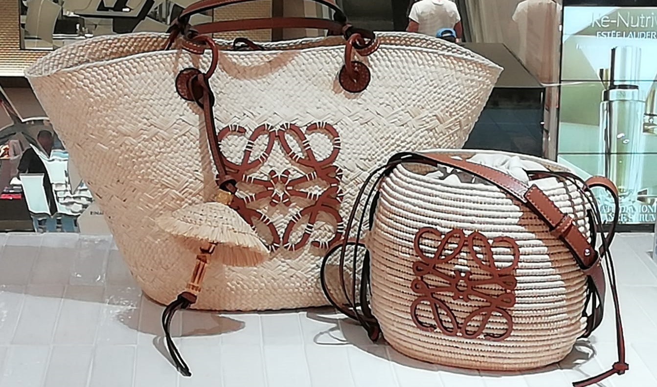 口コミ・レビュー｜LOEWE☆アナグラム バスケットバッグ (イラカヤシ