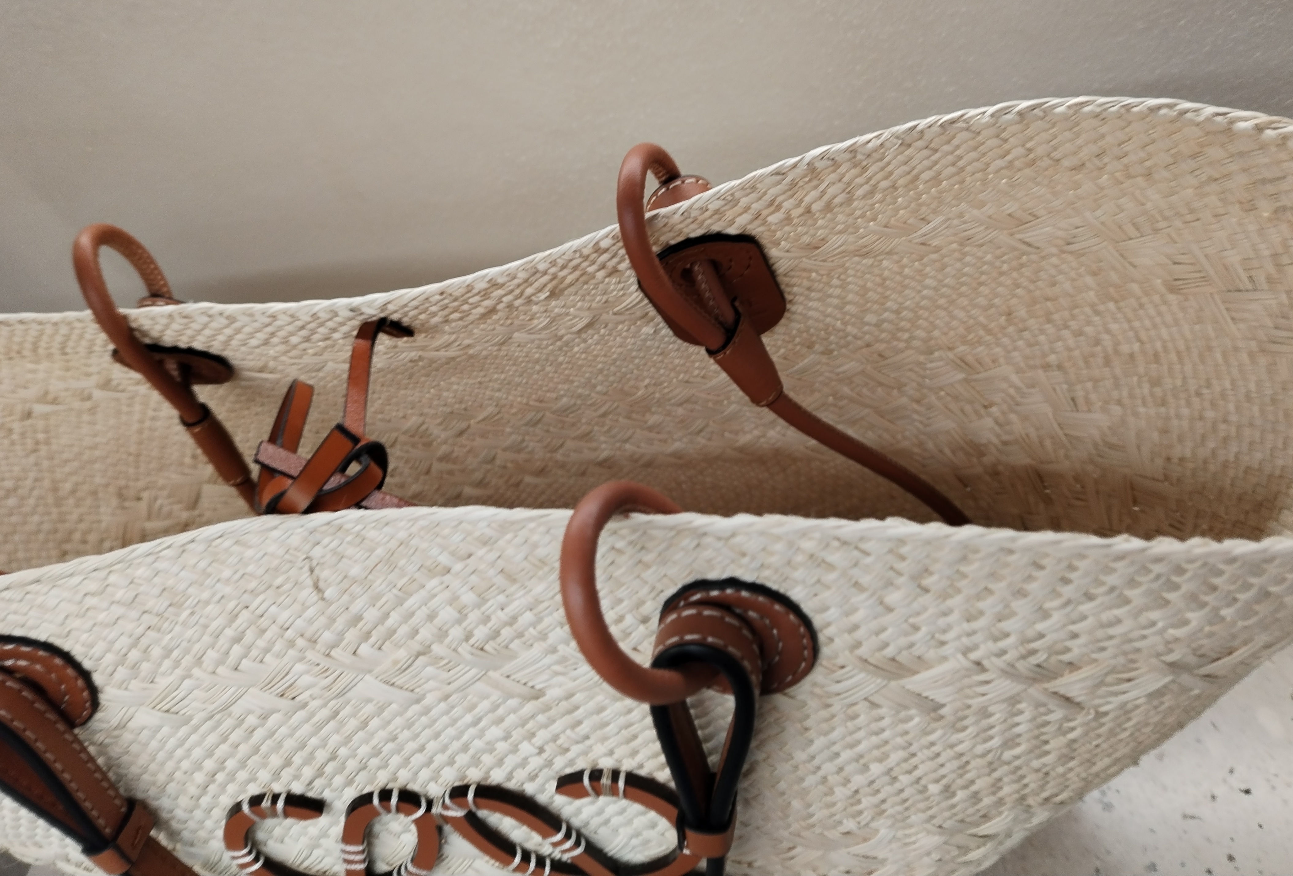 口コミ・レビュー｜LOEWE☆アナグラム バスケットバッグ (イラカヤシ