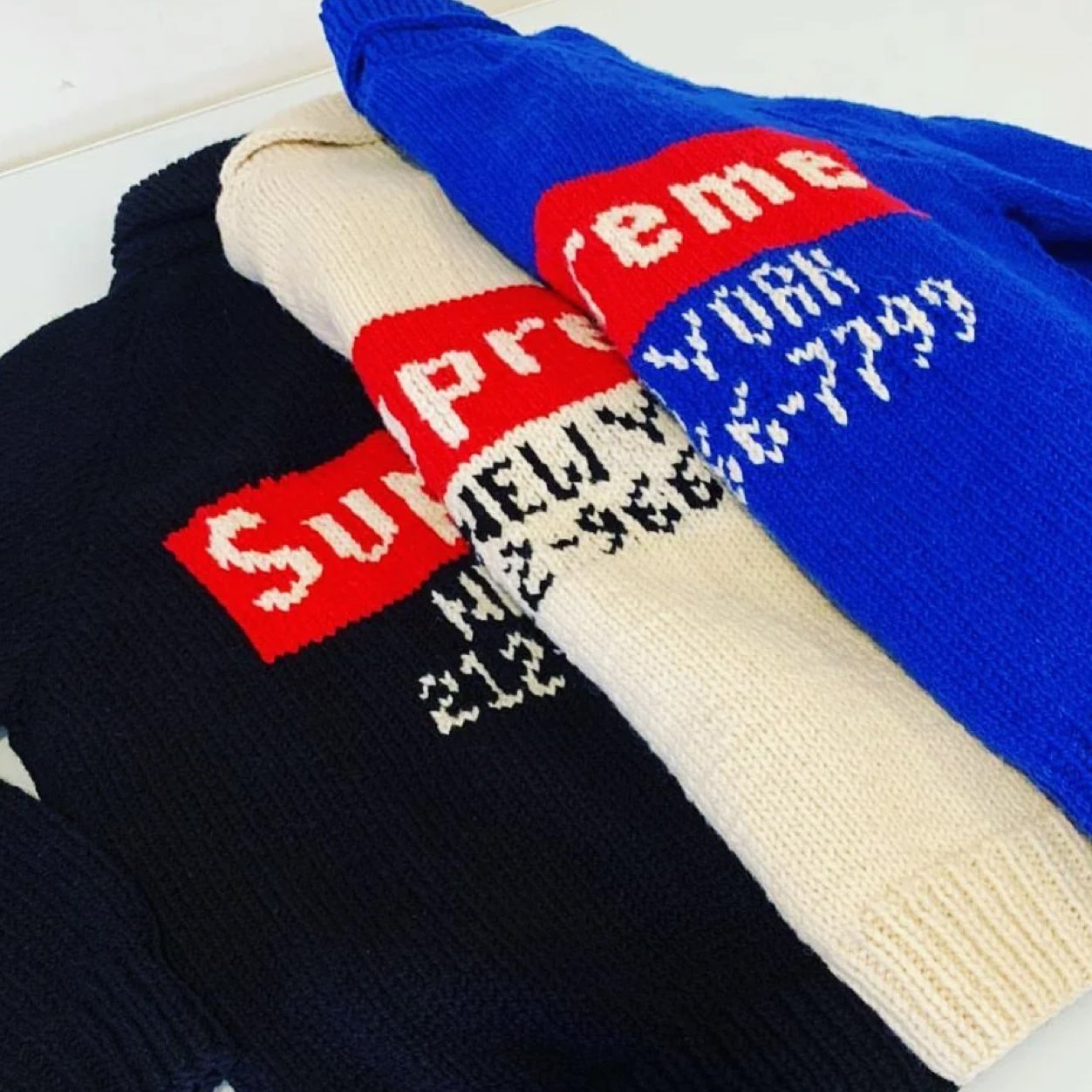 FW22 Supreme Box Logo Cowichan Sweater ボックスロゴ セーター