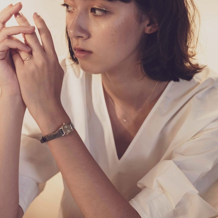 ete 腕時計 オクタゴンフェイス クロコダイルレザーベルト 国内