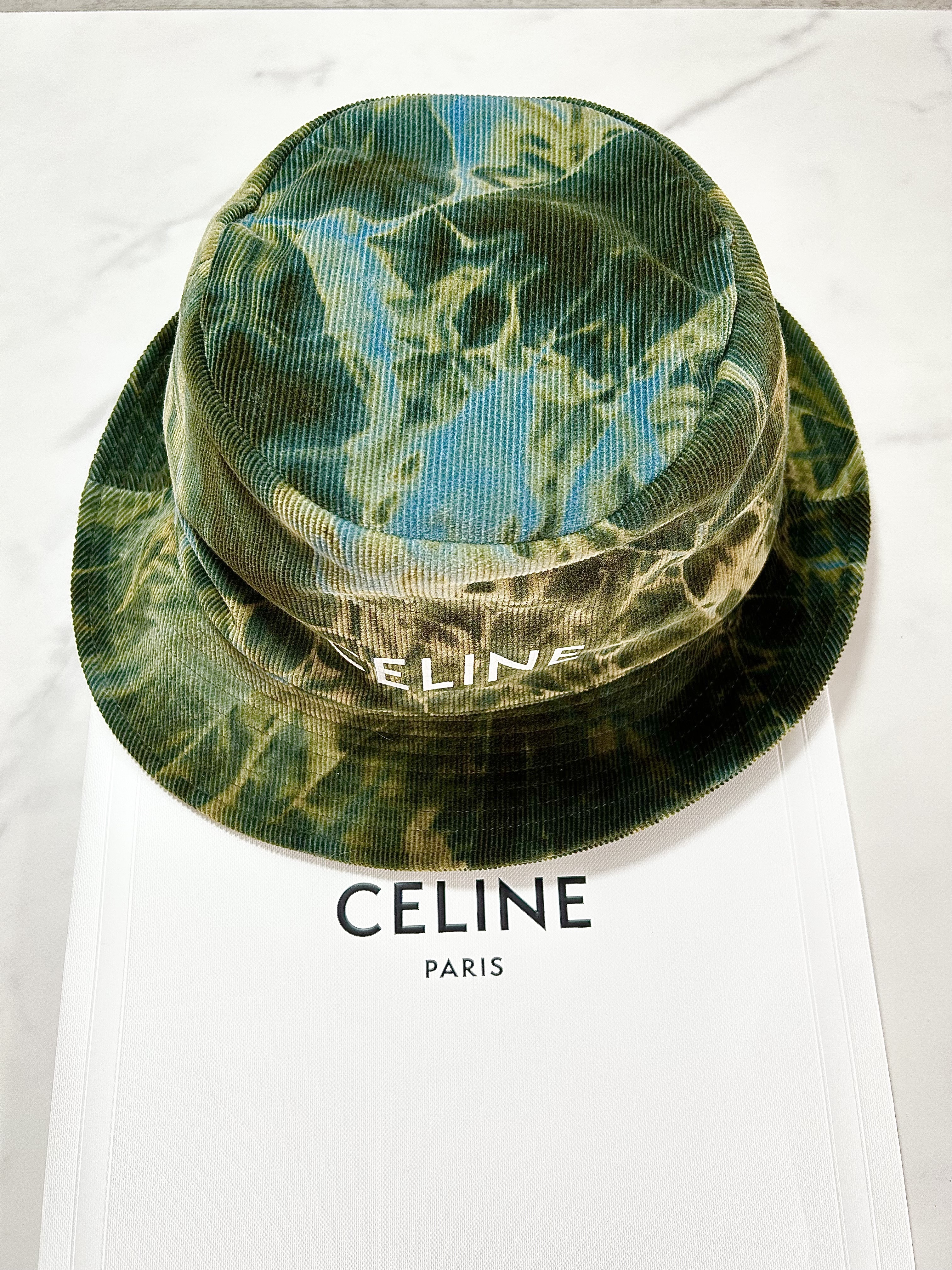 即発 大人気 CELINE セリーヌ 帽子 バケットハット バケハ (CELINE