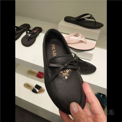 リボン PRADA(プラダ) 靴・シューズ(レディース) - ブランド通販のBUYMA