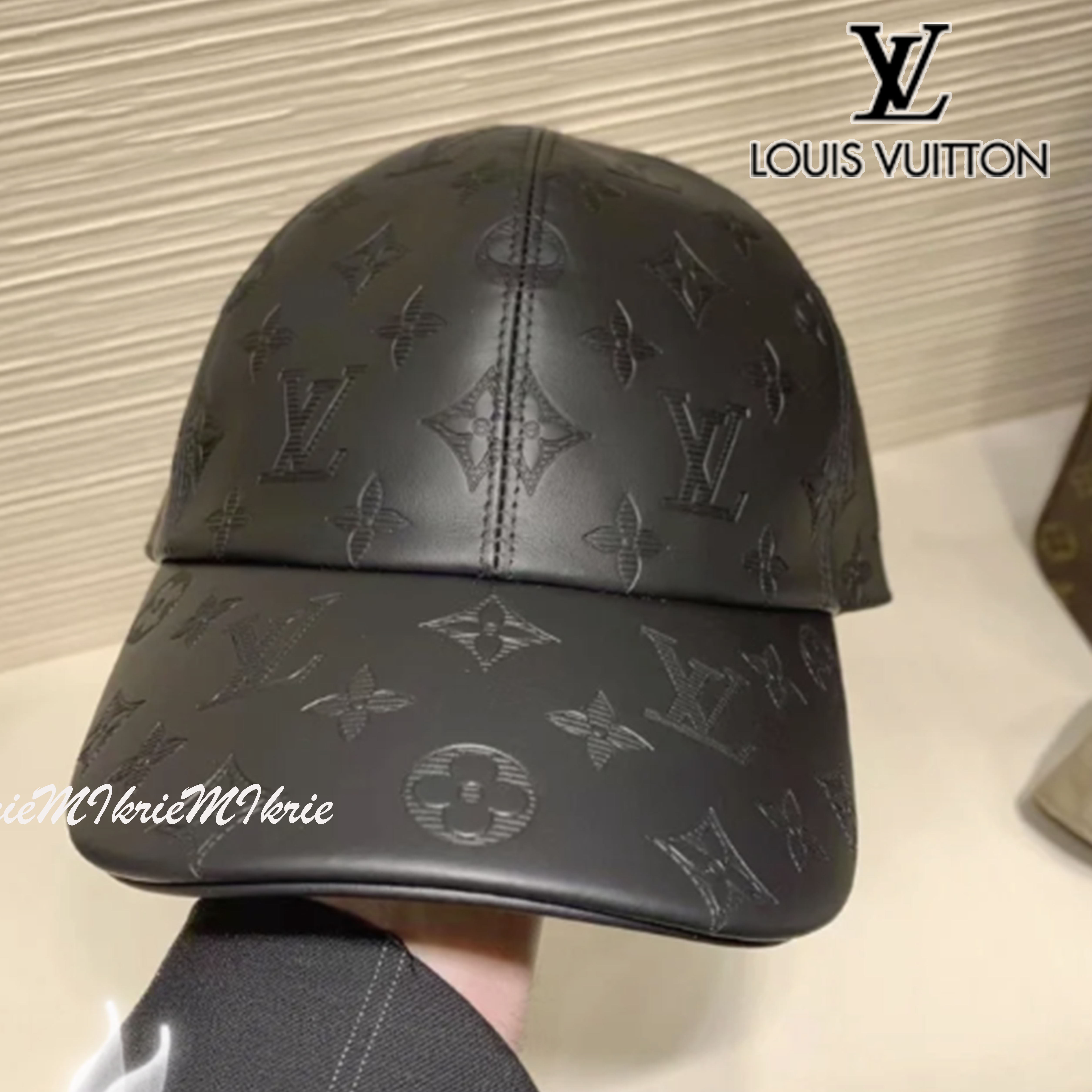 希少 ヴィトン モノグラム 帽子キャップ 黒 レザー スニーカーと