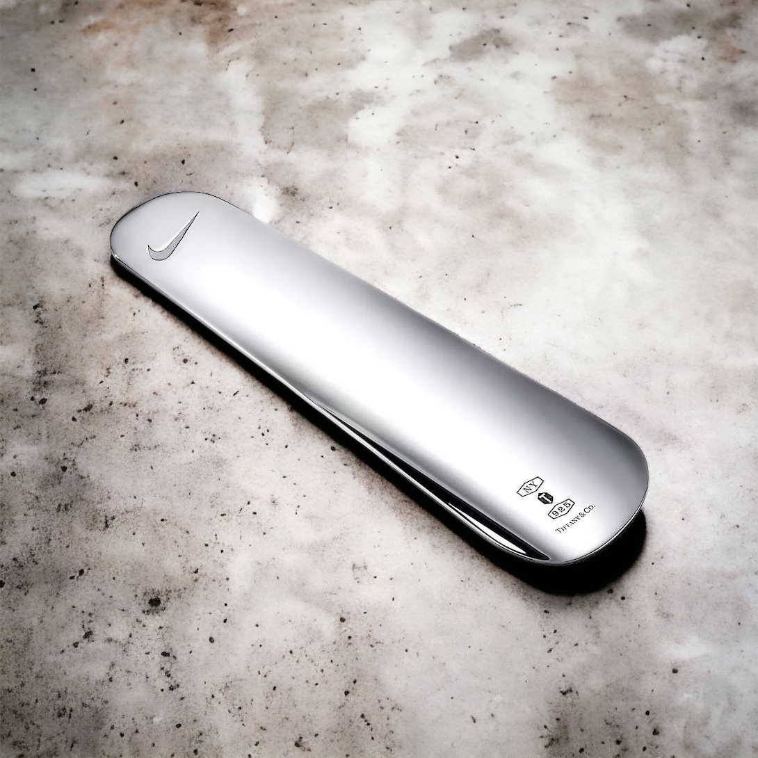 ☆話題のティファニーコラボ☆日本未発売☆Tiffany 靴べら (Nike