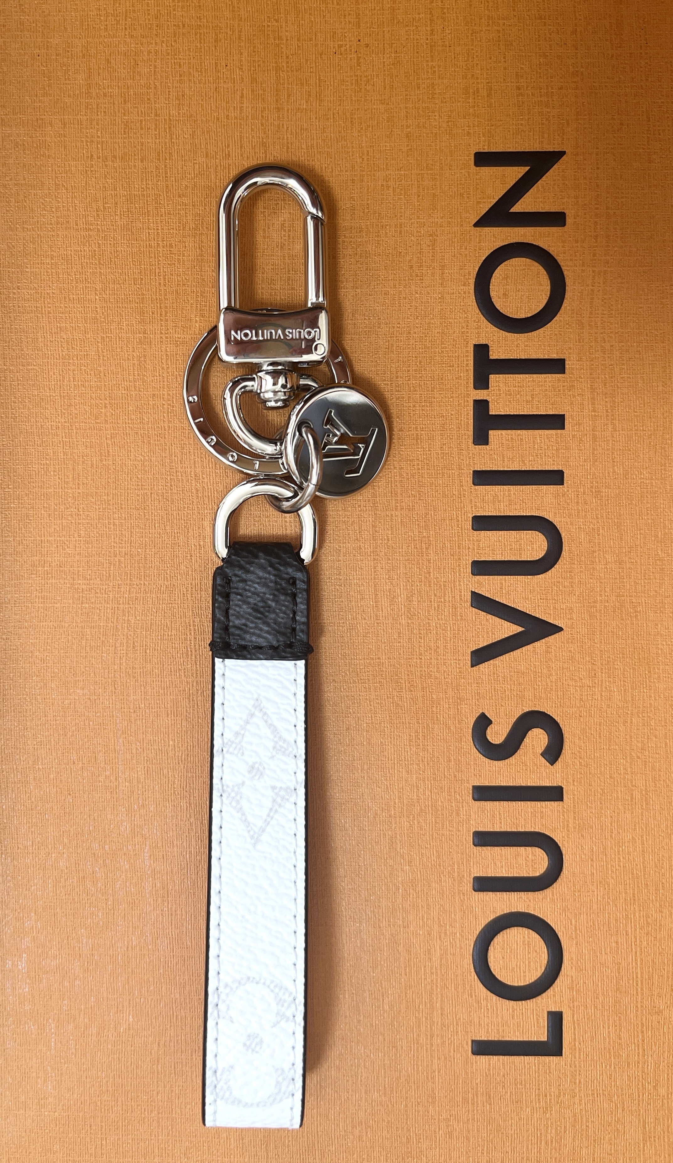 すぐ届く 国内発 Vuitton ヴィトン ポルト クレ キーホルダー (Louis