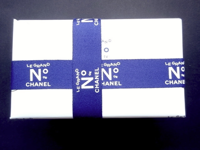 日本未発売 パリ CHANEL タロット 展覧会 LE GRAND NUMERO TAROT