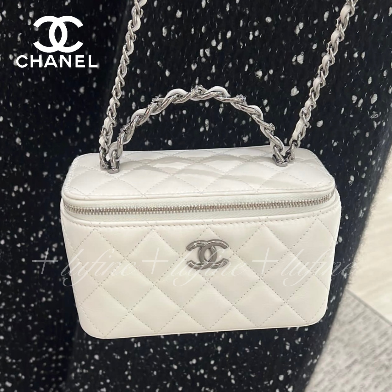 ミラー付きで便利♪】CHANEL バニティバッグ チェーンクラッチ (CHANEL