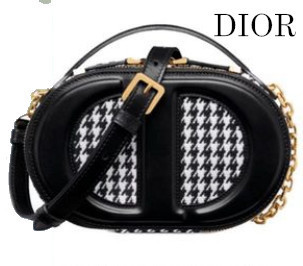 すぐ届く！安心安全の国内配送♪】☆ディオール☆カメラバッグ (Dior