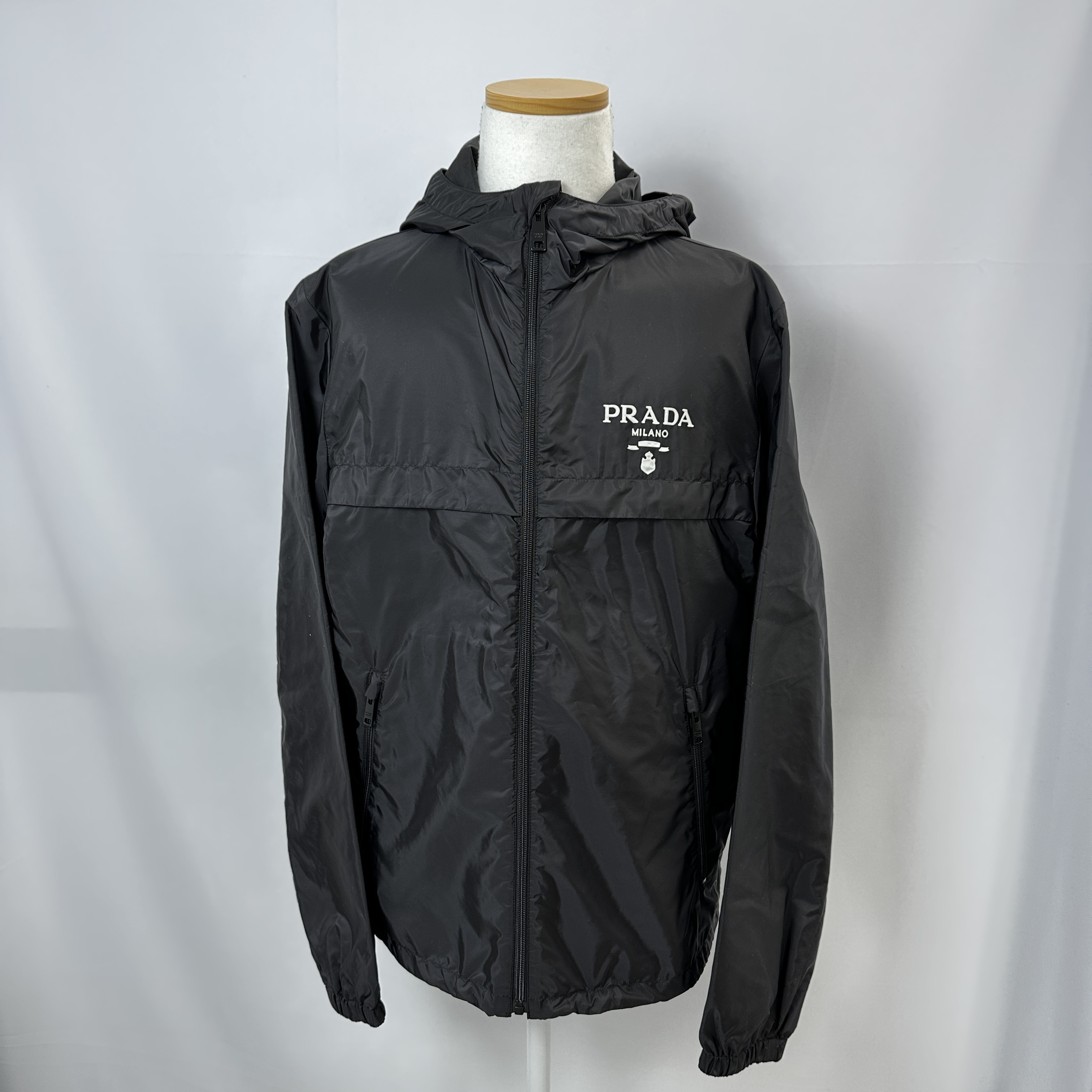 ☆関税込☆PRADA☆Re-Nylon ウィンドブレーカー ジャケット☆ (PRADA