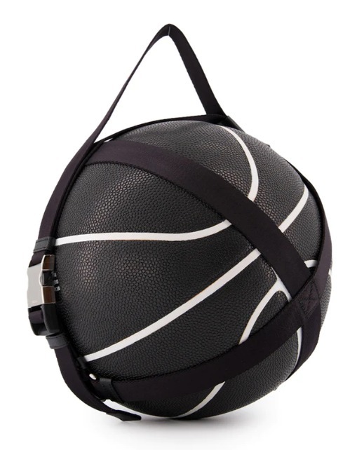 関税・送料込 PRADA バスケットボール (PRADA/その他) 100880926【BUYMA】