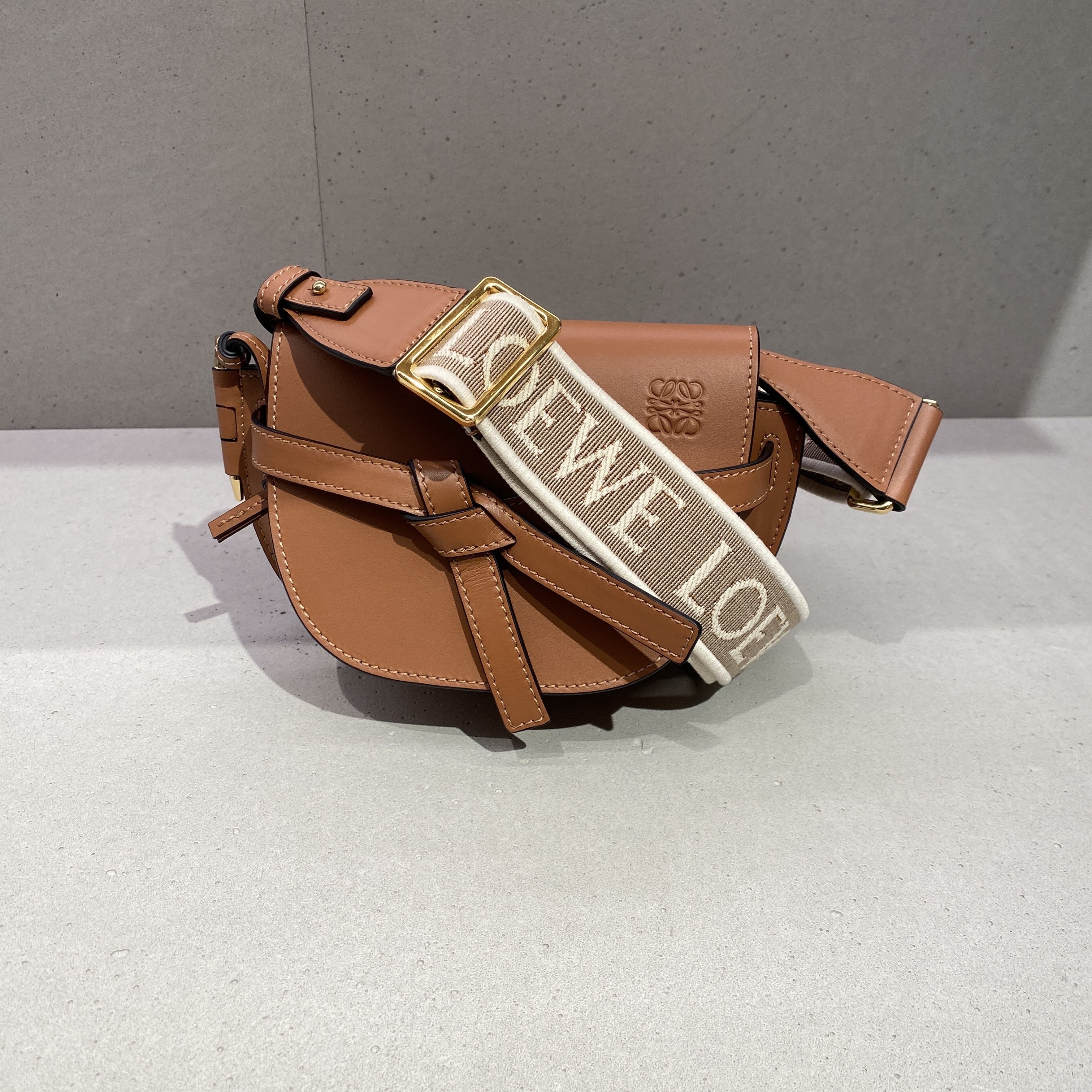 LOEWE☆ゲートデュアルバッグミニソフトカーフジャカード_TAN (LOEWE