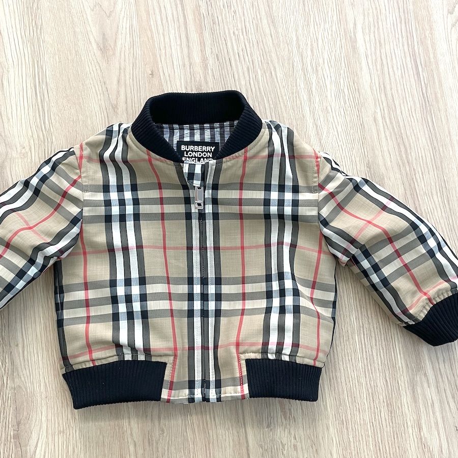 Burberry(バーバリー)のベビー・子供服が海外アウトレットでお得【大人