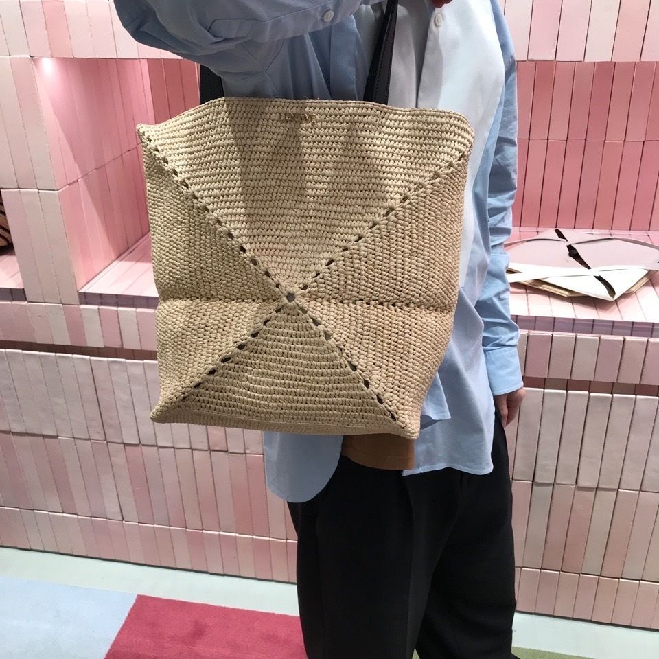 LOEWE(ロエベ)】この夏欲しい2024年新作トートバッグから定番かご
