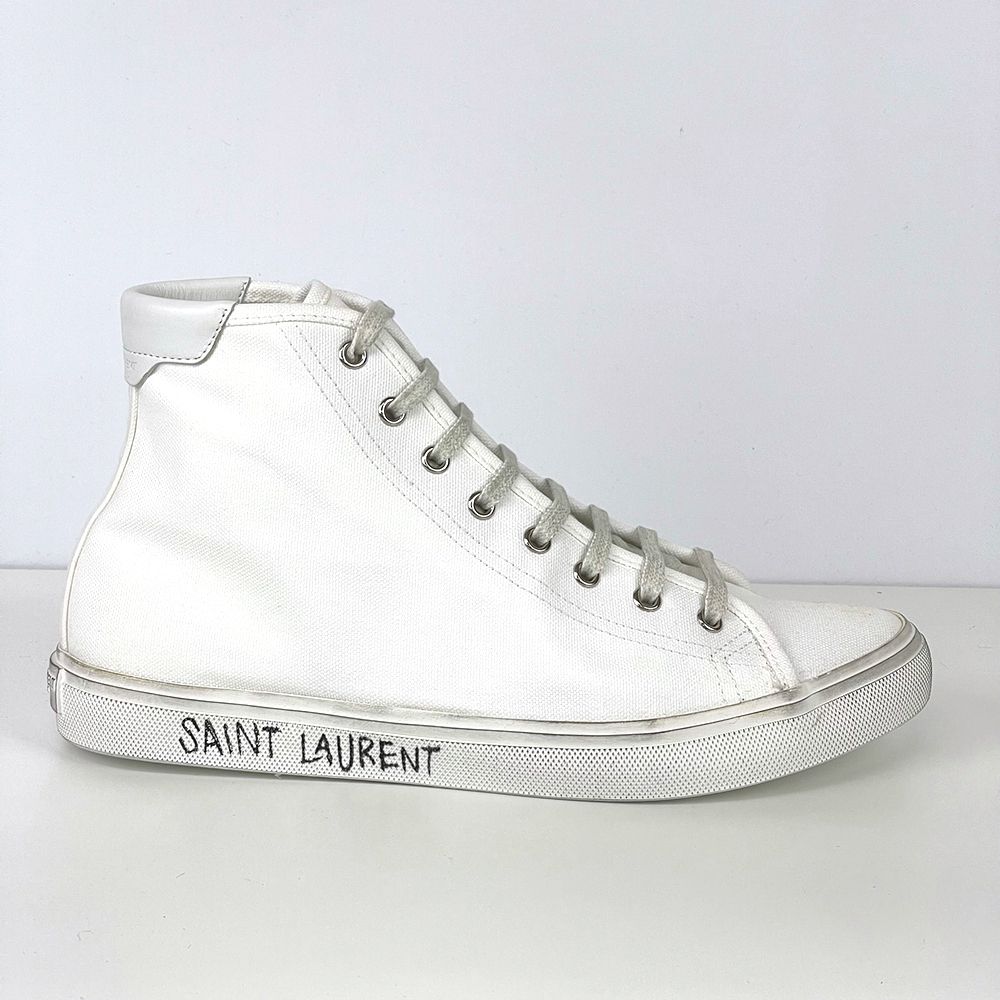 関税込SALE!サンローランSaint Laurent スタッズ付きスニーカー (Saint