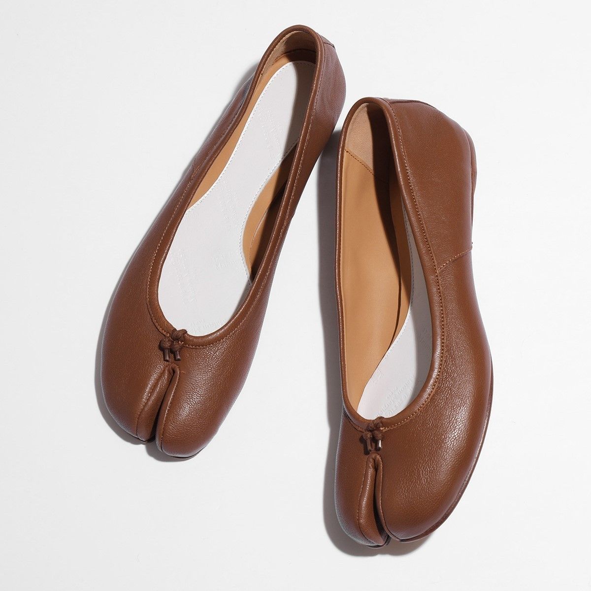 Maison Margiela(メゾン マルジェラ) 春夏に愛用したい「TABIシリーズ5