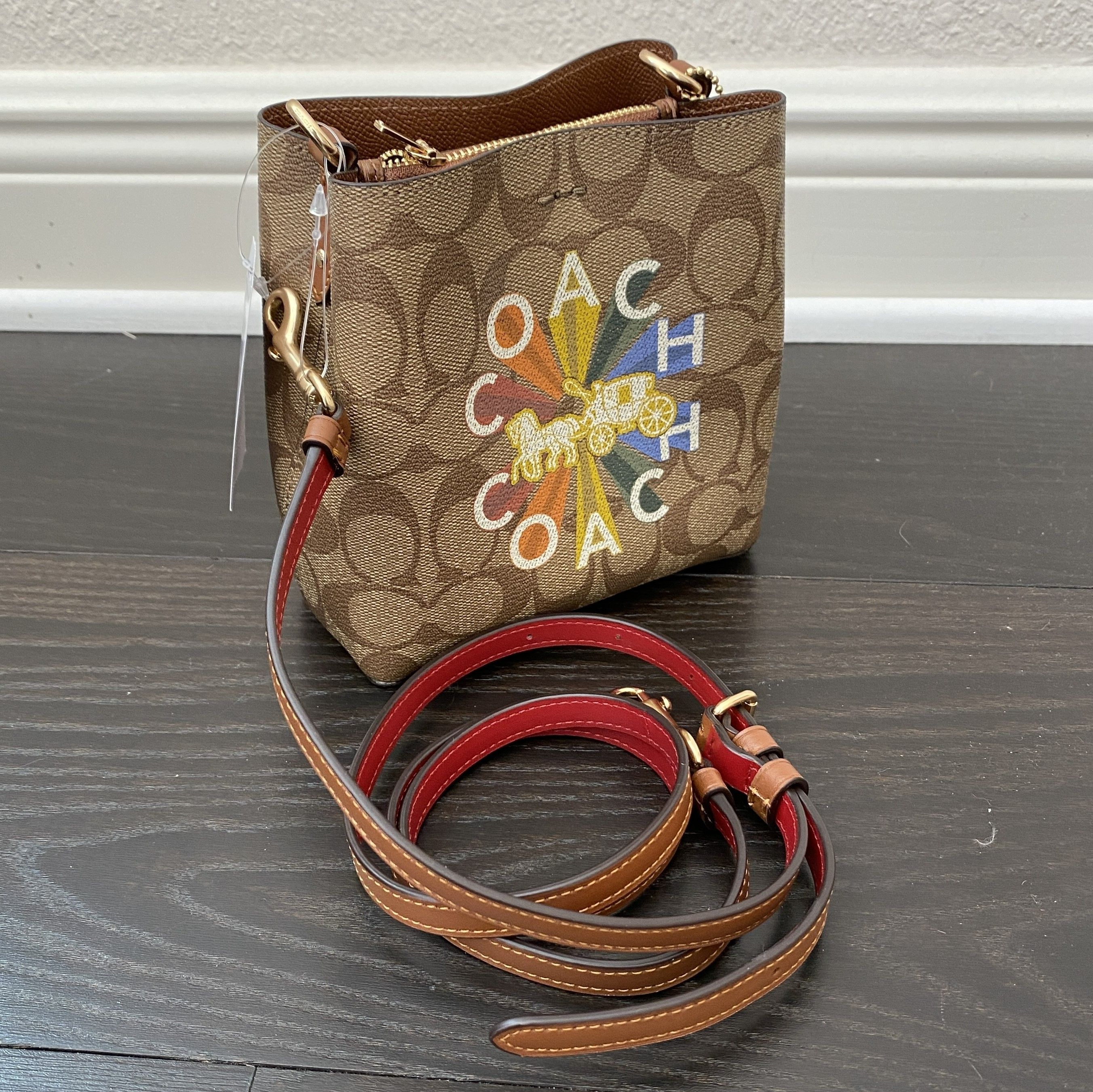 現地ブラックフライデーで大幅値下げ！Coach(コーチ)のショルダー