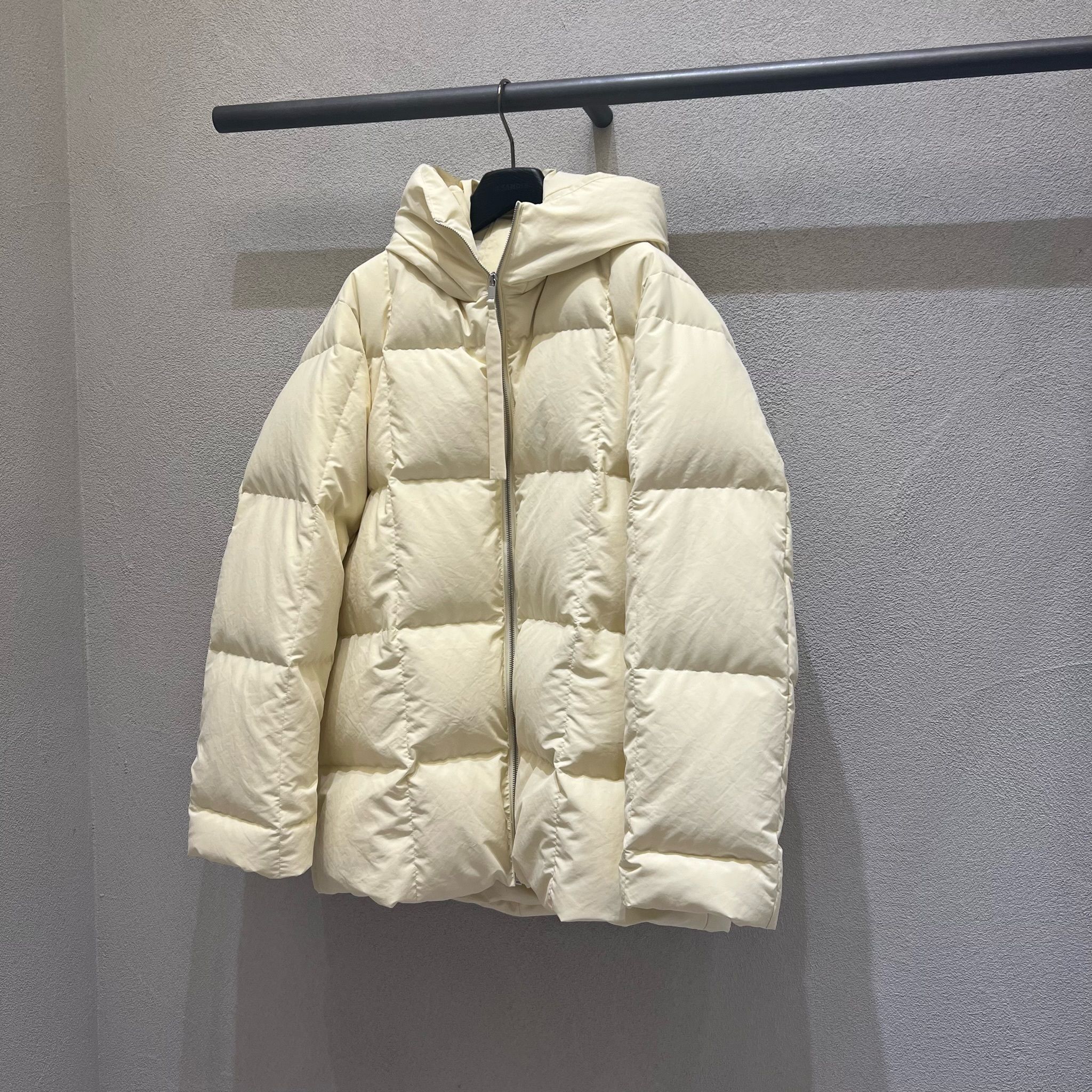 JIL SANDER+(ジルサンダープラス)のダウンジャケットがいま話題【BUYMA】