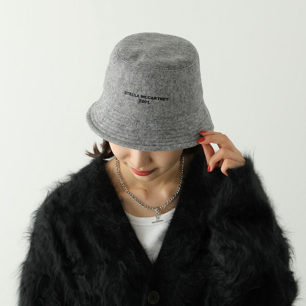 帽子も秋冬モードに。STELLA McCARTNEY(ステラマッカートニー)の