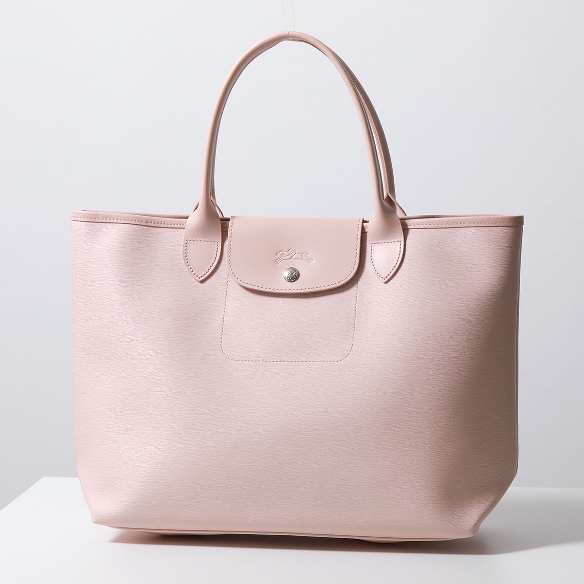 Longchamp(ロンシャン)の春色ピンクバッグがかわいい！【BUYMA】