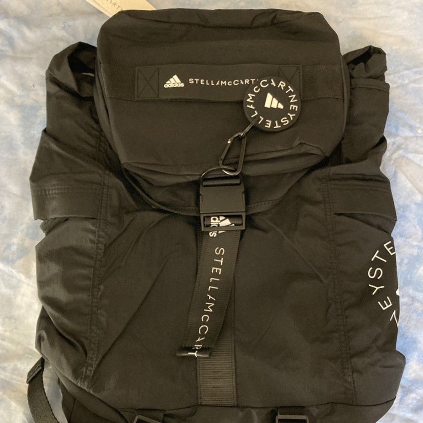 adidas by Stella McCartney(アディダスバイステラマッカートニー)から
