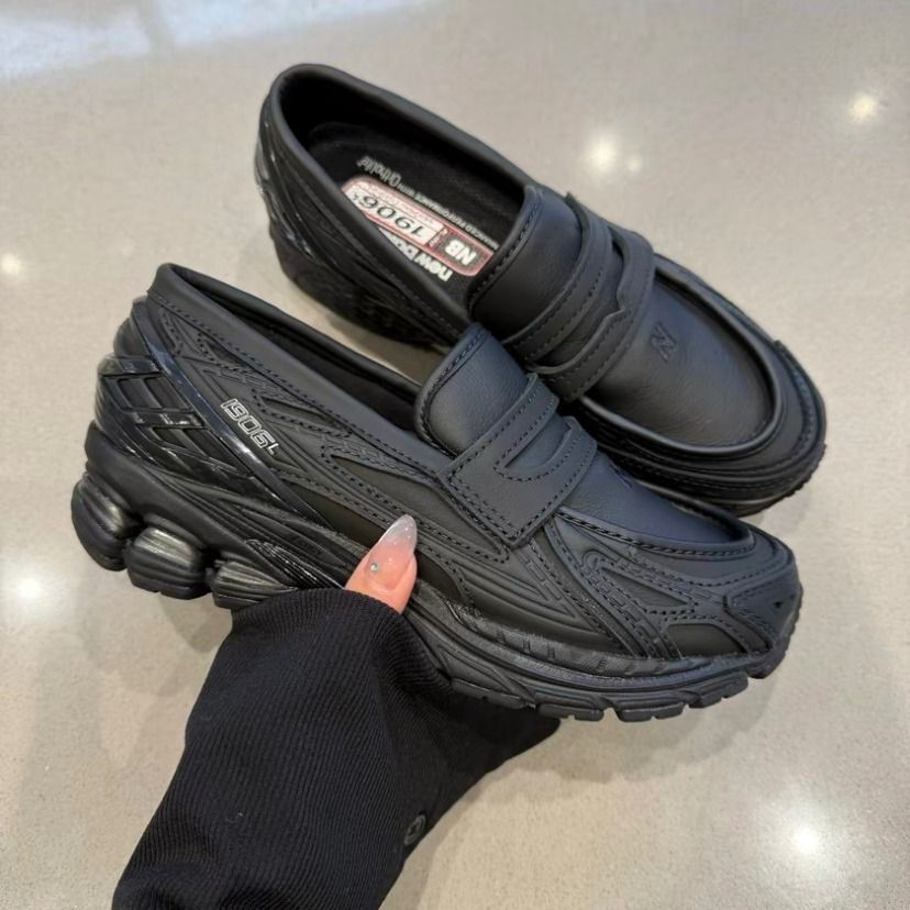 New Balance(ニューバランス)のスニーカーローファー「1906L」【BUYMA】