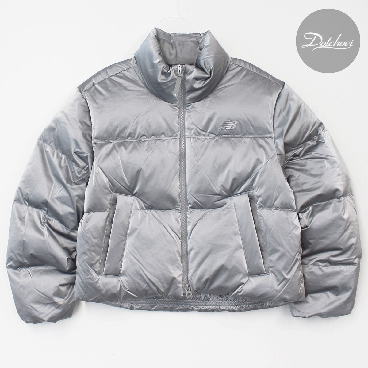 アイドル着用で話題になった『New Balance(ニューバランス)』のダウン