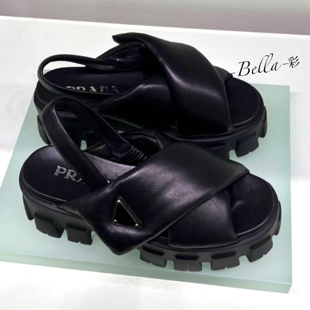 トレンド最前線！PRADA(プラダ)の「パデッドシューズ」をまとめてご