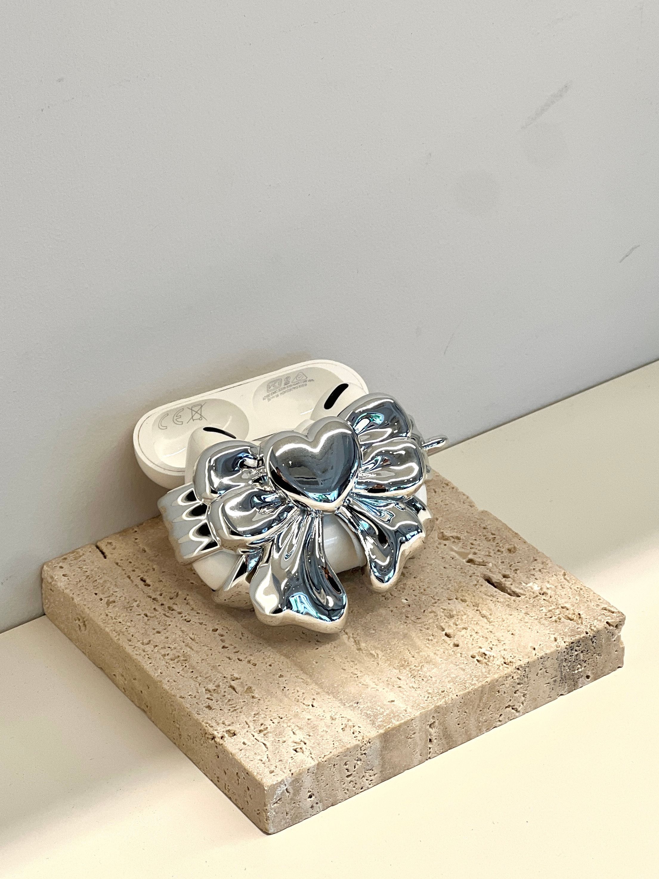 韓国発「ANDAASH(アンダッシュ)」のリボンAirpodsケースが話題【BUYMA】