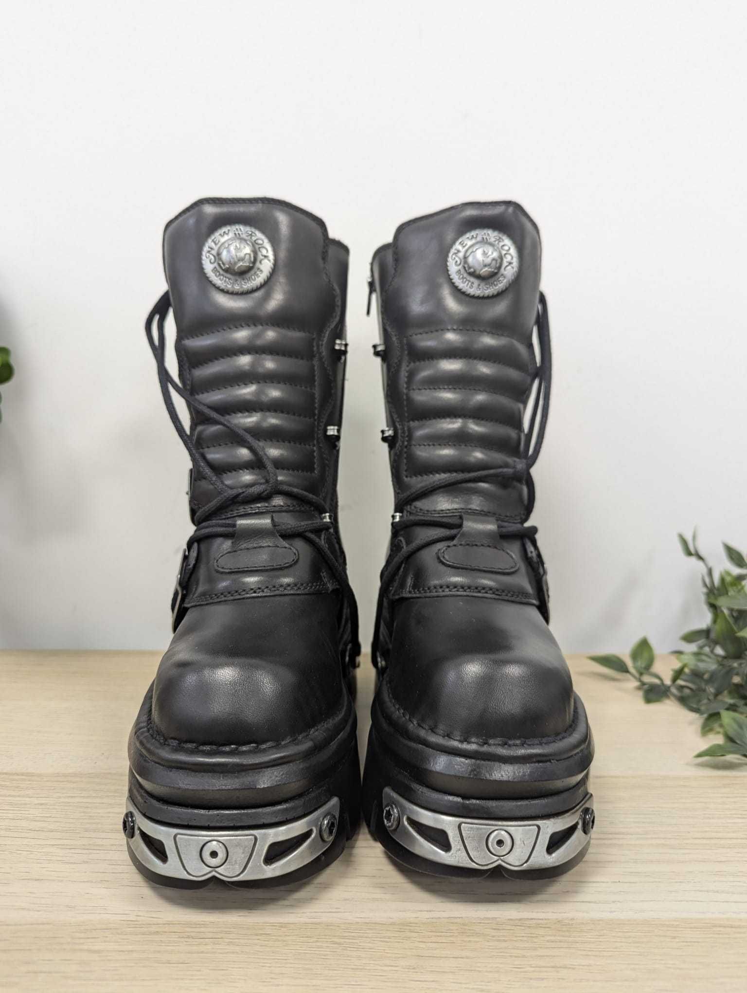 2025年最新】話題のNEWROCK (ニューロック) の靴を人気モデルからご