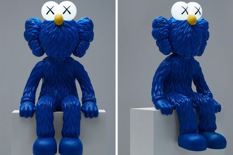 限定250体 KAWS 'SEEING' Figure With LED Lights (KAWS/キャラクター