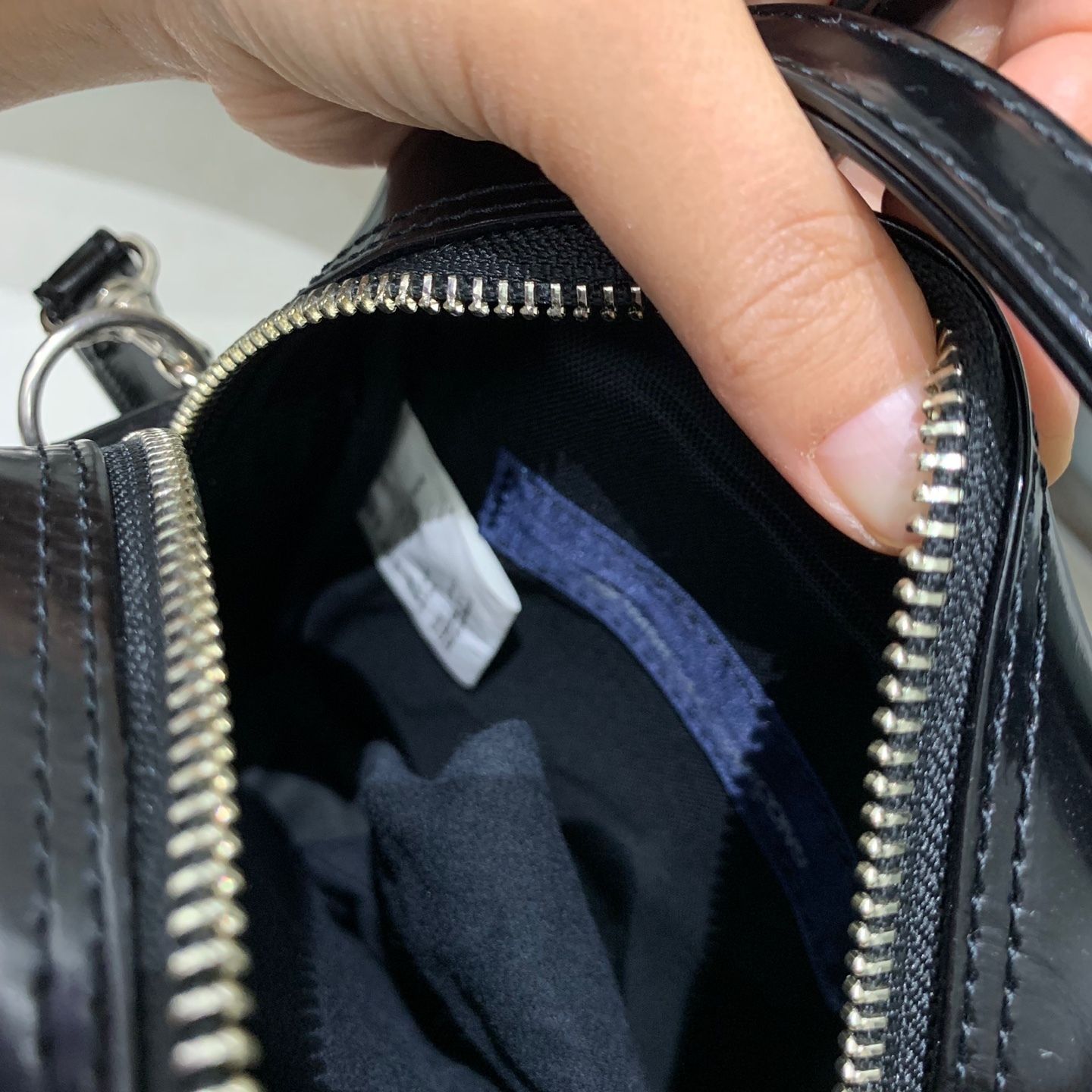 COMMEdesGARCONS 青山限定 吉田カバン ストラップ レザーバッグ (COMME