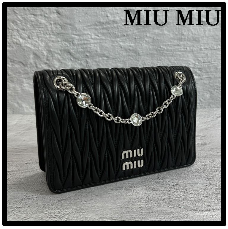 ☆関税込☆MIU MIU☆ミュウミュウ マテラッセレザーミニバッグ