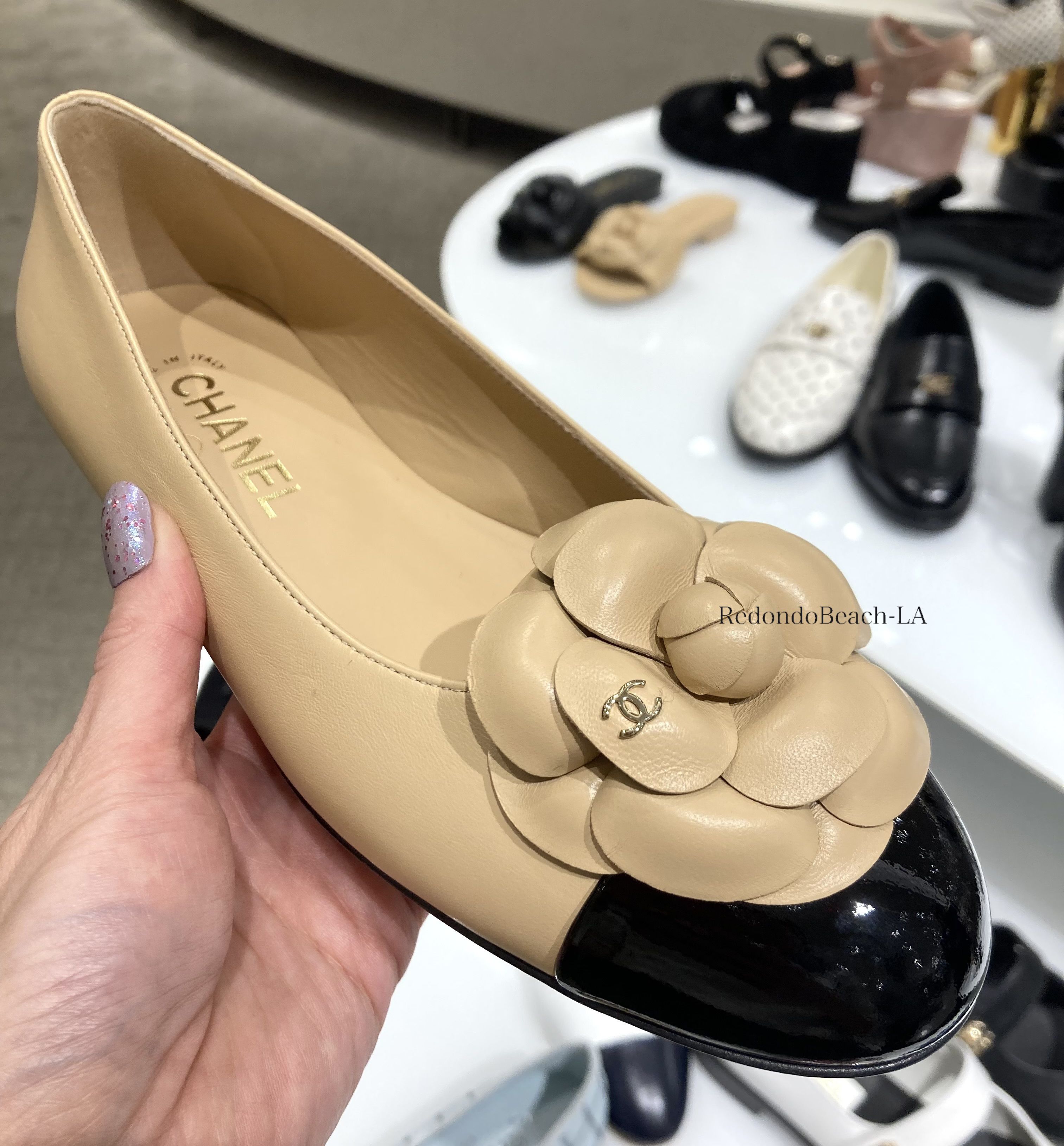 大胆なカメリアで攻める】CHANEL☆バレエシューズ (CHANEL/バレエ