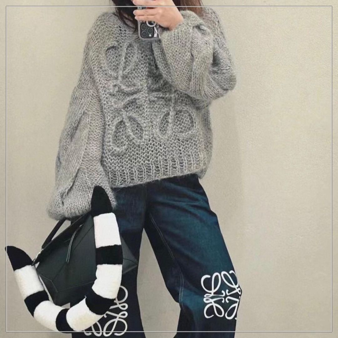 人気】LOEWE◇モヘア アナグラム ドロップショルダー セーター (LOEWE