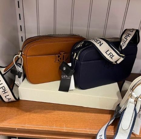 人気! Ralph Lauren(ラルフ)ダブルジップ ショルダーバッグ (Ralph