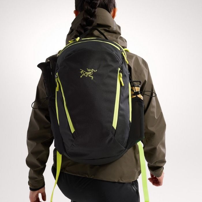 日本未発売カラー】アークテリクス マンティス26 リュック (ARC'TERYX