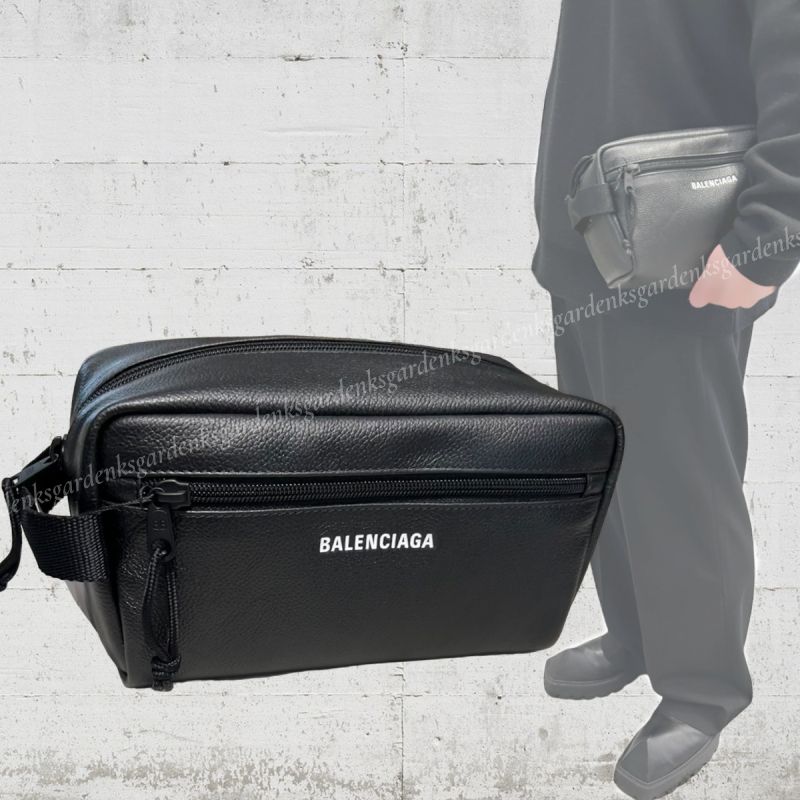 すぐ届く！BALENCIAGA EXPLORER 化粧品ポーチ クラッチバッグ