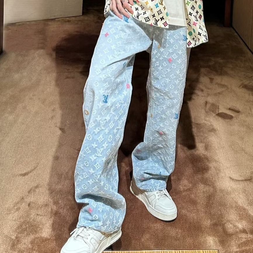 ストリートコーデにぴったり！】ルイヴィトン デニム パンツ (Louis