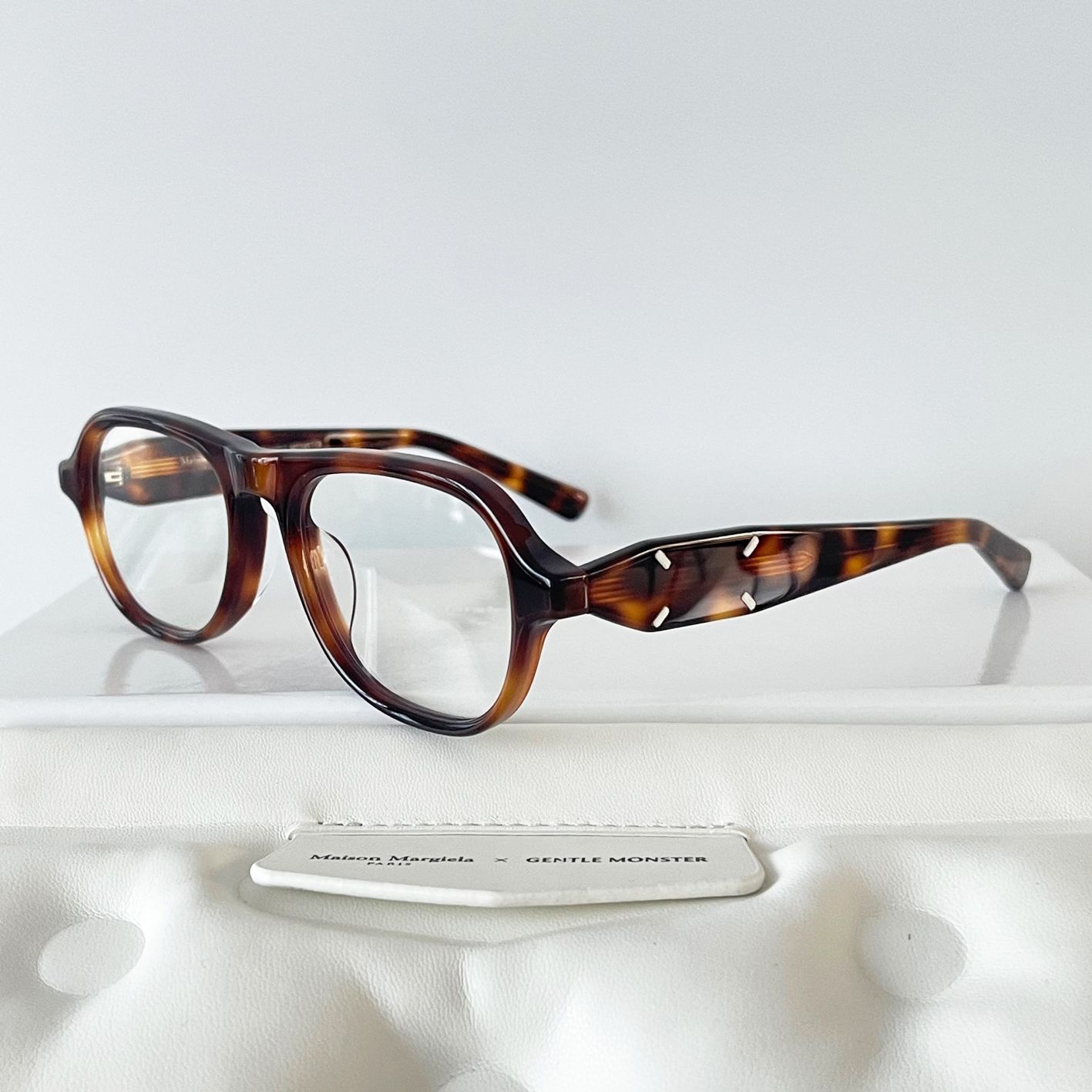 Maison Margiela X GENTLE MONSTER】MM113 L2 (Tortoiseshell) (Gentle